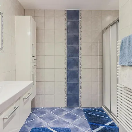 Koglbauer - Nr 4 아파트